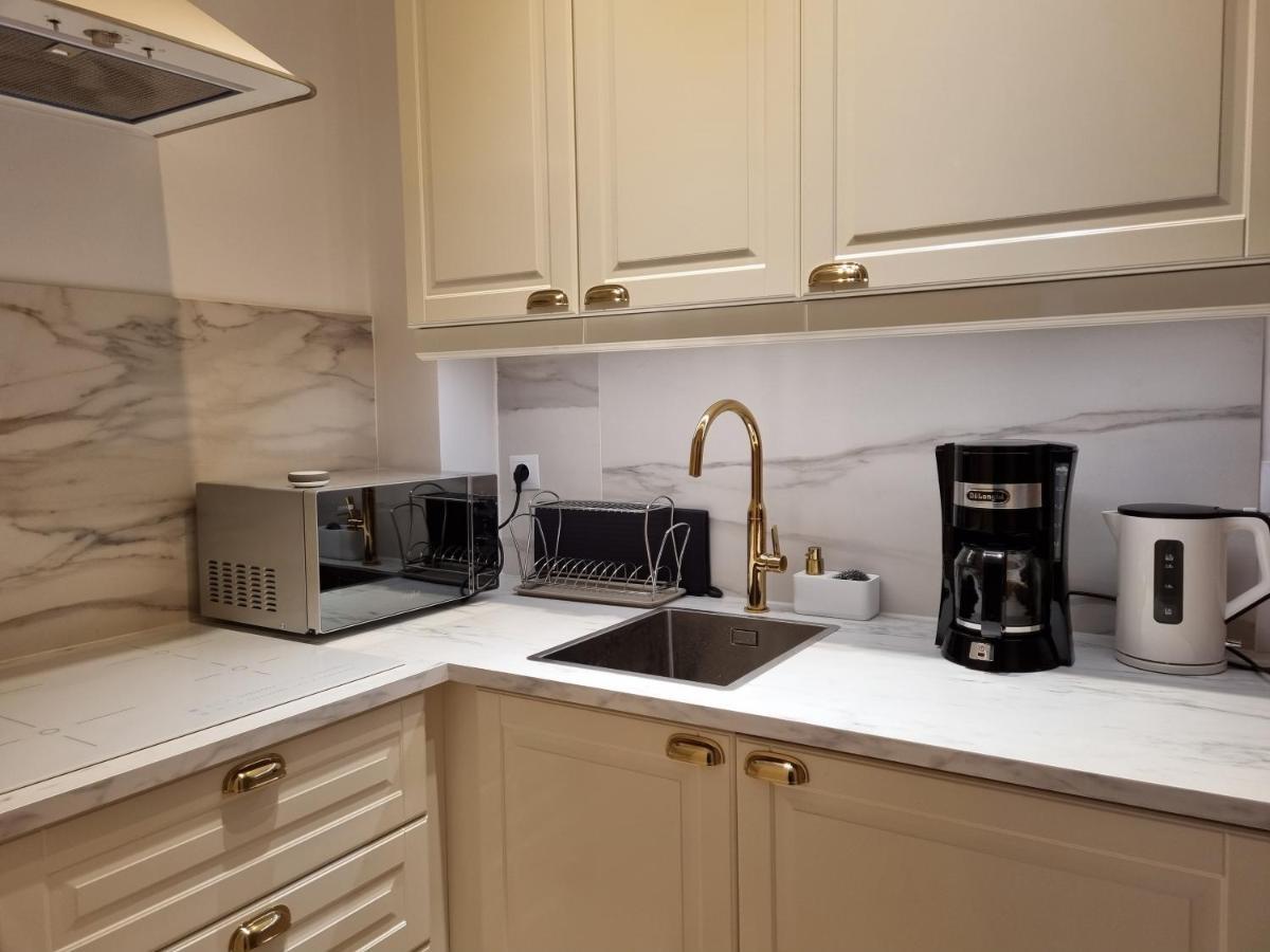 Apartament W Kamienicy Apartment Познан Екстериор снимка